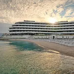 Grand View Hotel