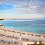 Grand View Hotel