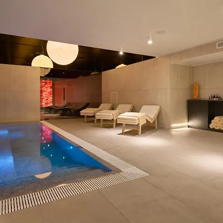 Grand View ポスティレ