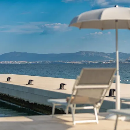 Hotel Grand View Postira