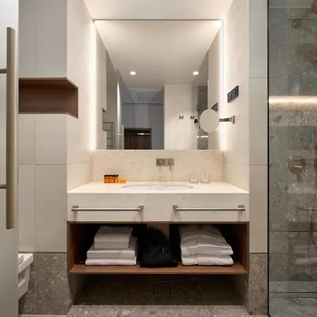 ホテル Grand View ポスティレ