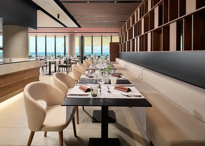 Hotel Grand View Postira