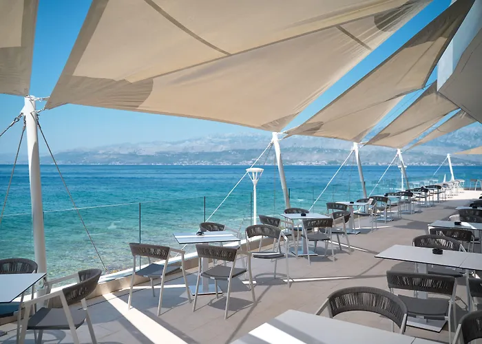 Grand View Hotel Postira