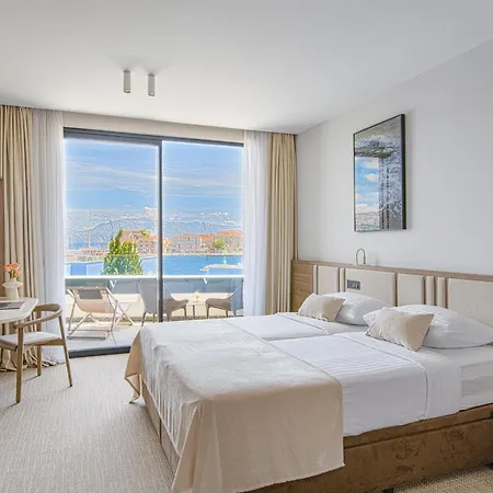 Grand View 4*
