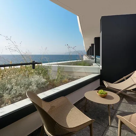 Grand View 4* Postira